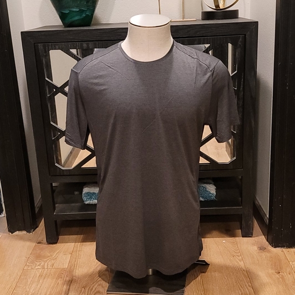 NWT Lululemon Fast and Free Short Sleeve - Picture 6 of 8